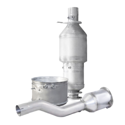 International Navistar MaxxForce - DOC / DPF Replacement | International Navistar MaxxForce