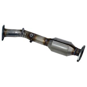NEW 13-20 Chevy City Express & Nissan NV200 2.0 Catalytic Converter EPA or CARB (Rear) | 644140 | 2013-2020 Chevy City Express / Nissan NV200 2.0L